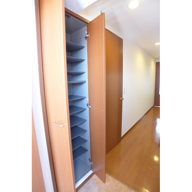 スターライト浅草 下駄箱