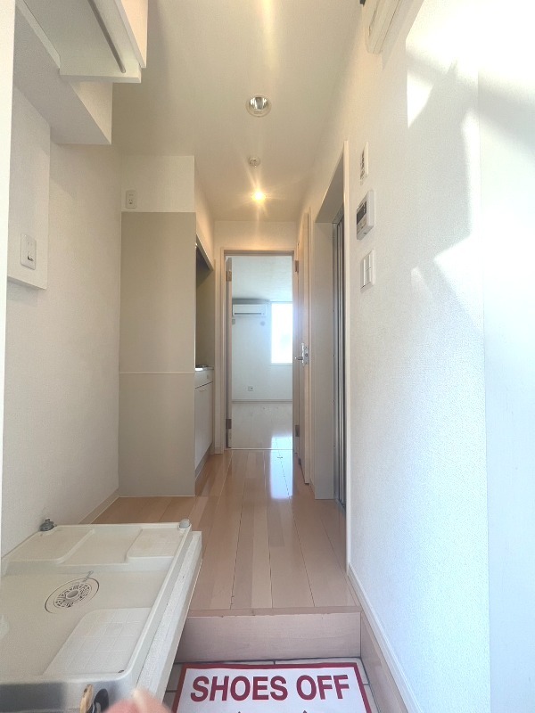 アザーレ・ランド前 玄関部分