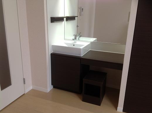 レオネクストエムフラッツ新里 内観