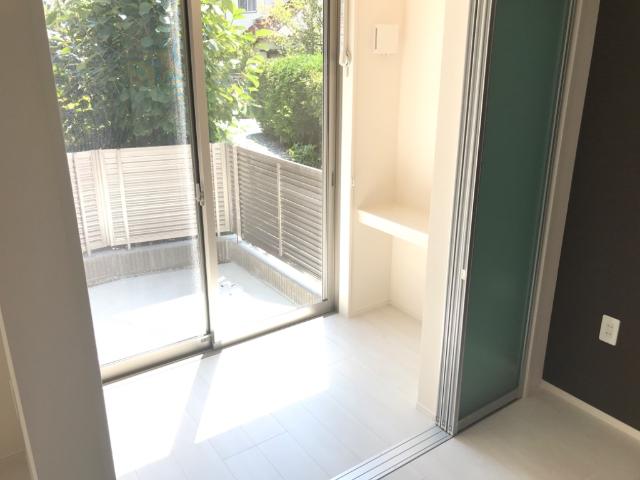 川口市大字安行領根岸　アパート新築工事105号室 インナーテラス（イメージ）