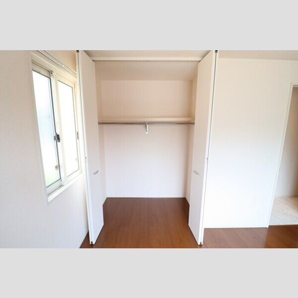 ハイブリッジ　Ⅱ クローゼット