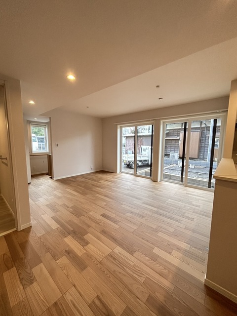 Ｗ．ＧｒｅｅｎＣｏｕｒｔ　Ｃ棟 リビング