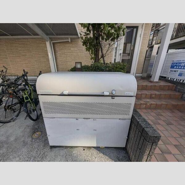 ウィステリアⅡ ごみ置き場