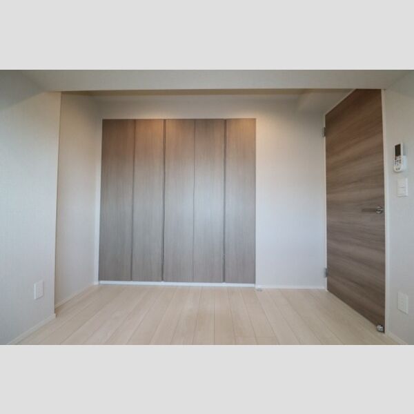 サンジョイアゼロ307号室 洋室5.8帖