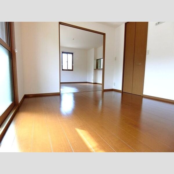 第2サニーサイト103号室 洋室、LDK