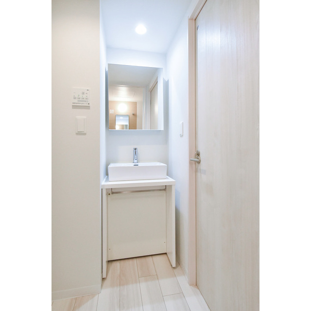 ＬＥＧＡＬＡＮＤ早稲田南 内観