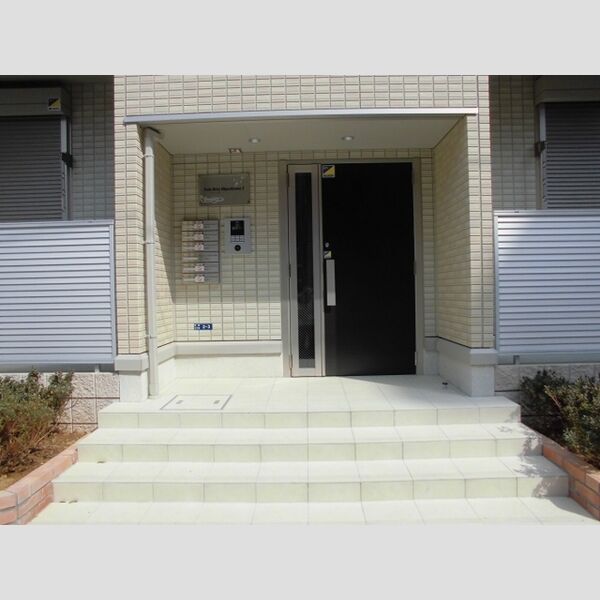 Twin Reve Higashisuna　Ⅰ エントランス