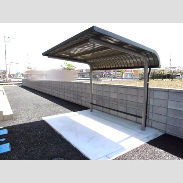 ガーデンコート 駐輪場