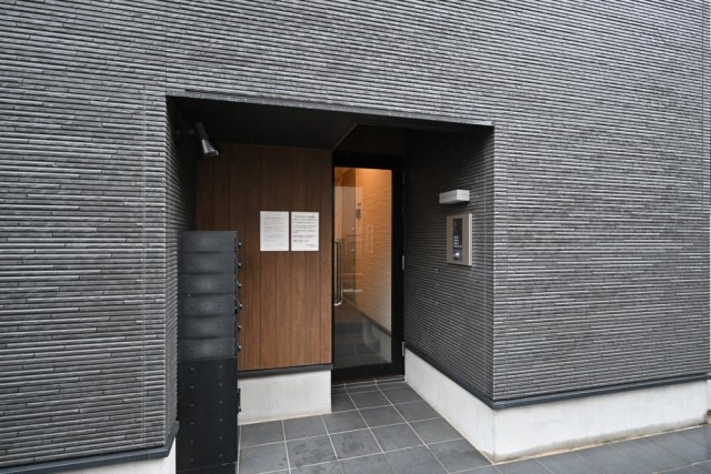 ルネコート五反野コンフィ2階 エントランス