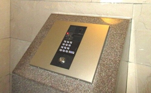 クレアシオン六本木7階 オートロック