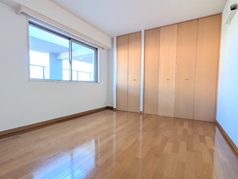 ゼフィルスＢ棟 寝室