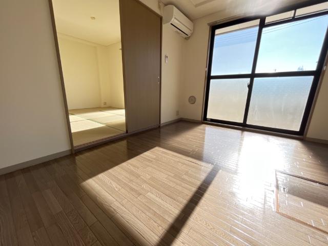 プレイスアーク 室内