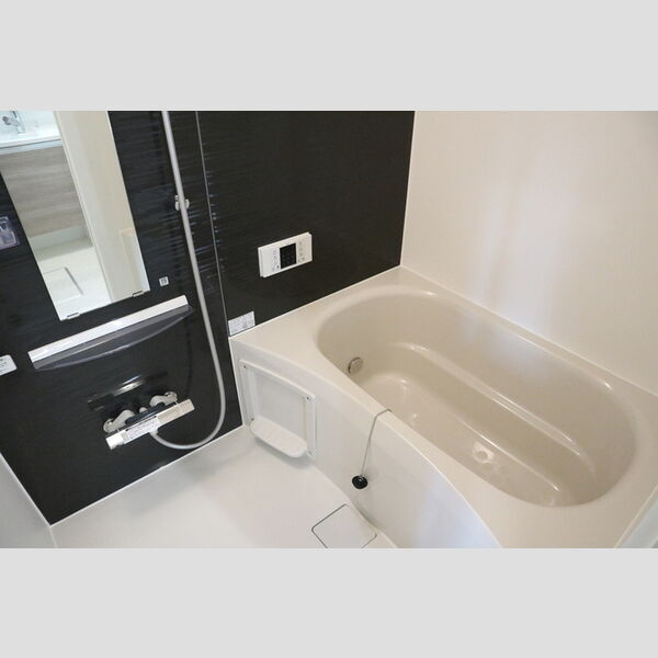 グランディールKAWAGUCHI301号室 浴室