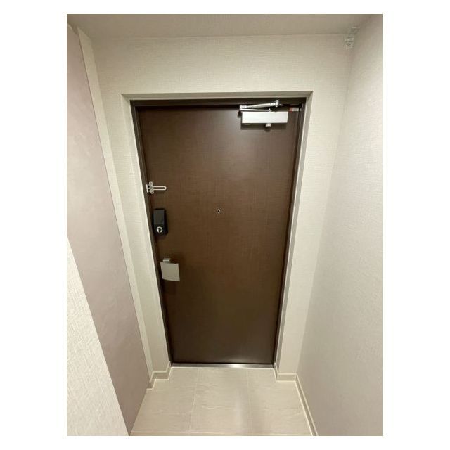 ブランシエスタ荻窪0306号室 玄関