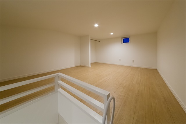 スプリングフォレスト参番館 リビング