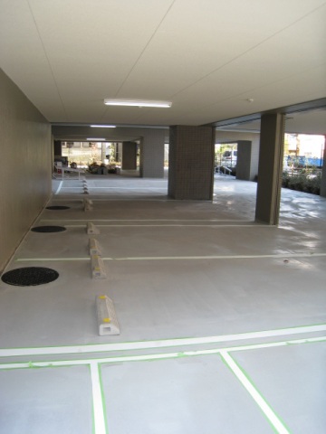 スカイコート板橋五番館301号室 駐車場