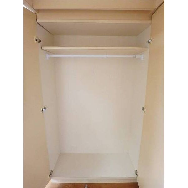 ジュネパレス松戸第141-A0103号室 収納