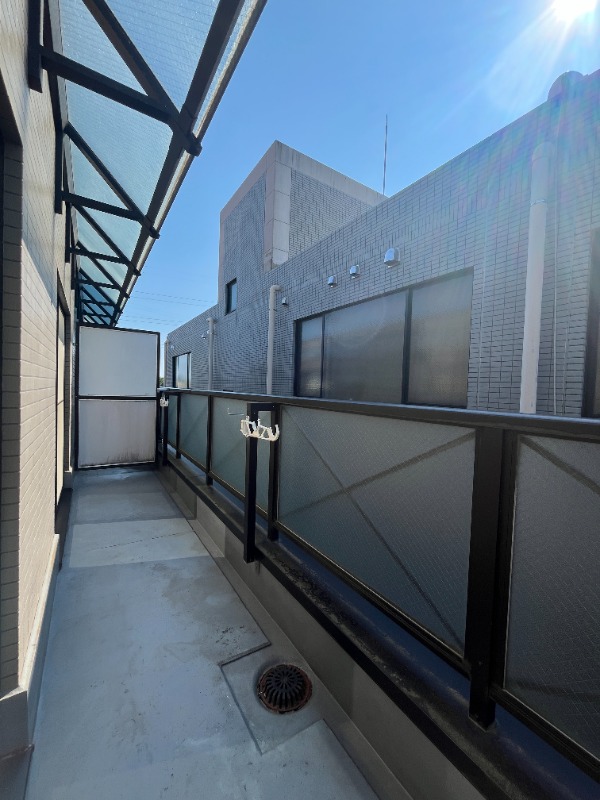 ヒルトップス バルコニー