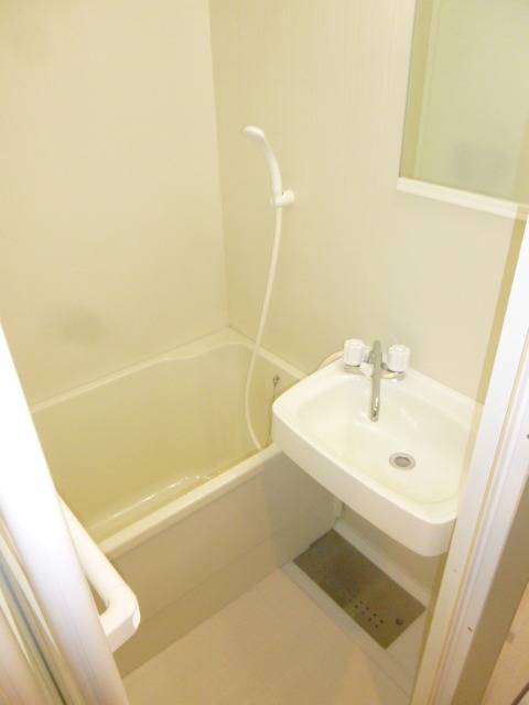 ライオンズマンション横浜大通公園第３ お風呂