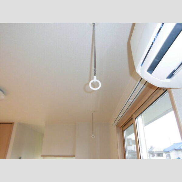 グランドステージ207号室 室内物干し