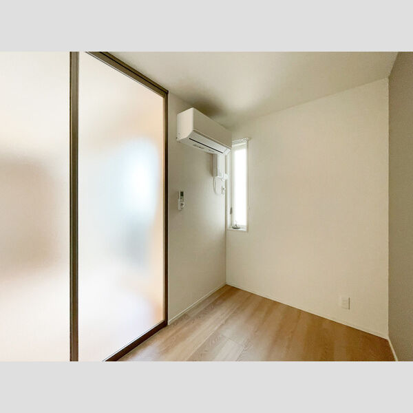 セレスティア白鳥208号室 洋室