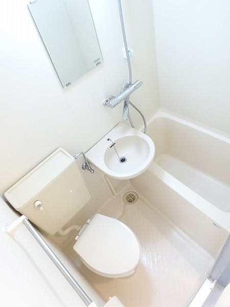 クリオ宮前平２番館303号室 同建物別部屋の参考画像