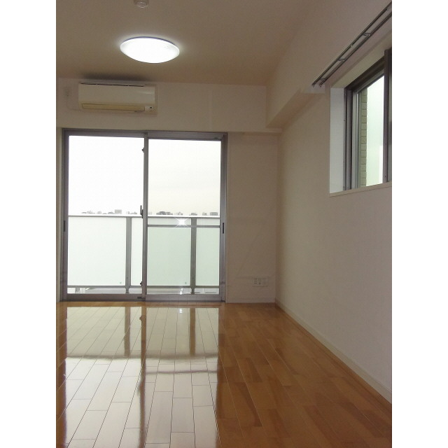 プレール・ドゥーク南品川705号室 リビング