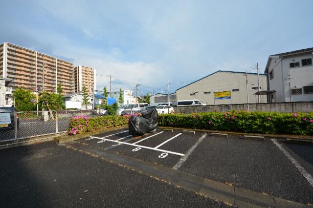 リバーサイドＭＡＫＩＢＡ1階 部屋その他