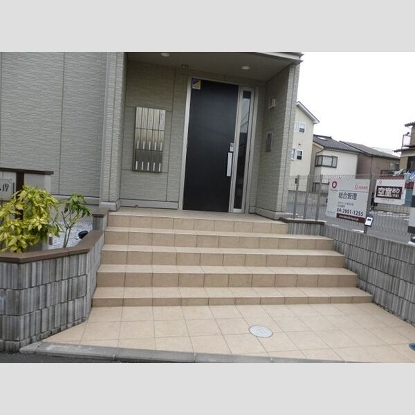 サンボナール北入曽 エントランス