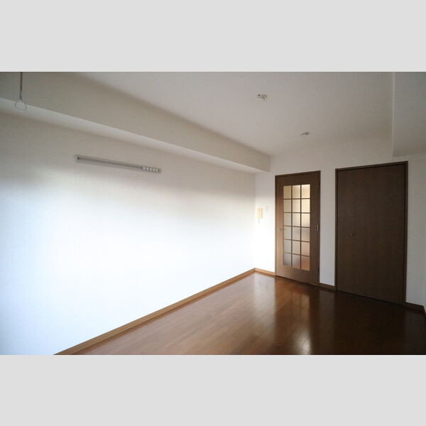 クリエイティブ12 洋室