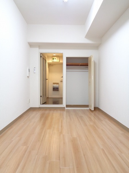 ホーユウパレス吉野町208号室 リビング