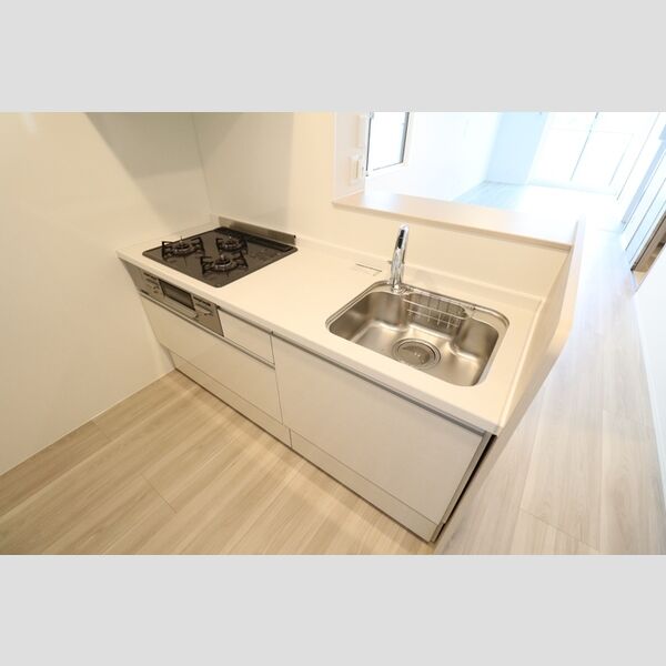 アヴァンス八潮A 対面キッチン