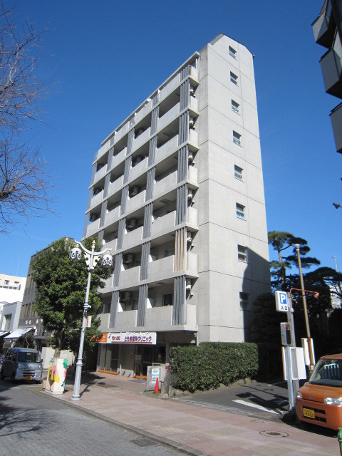 Ｗｉｓｔｅｒｉａ湘南0603号室 9階建てのマンションです