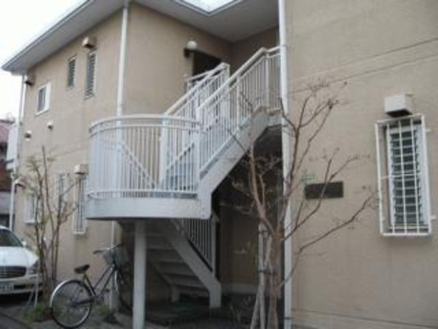 ラ・メゾン３３２ エントランス