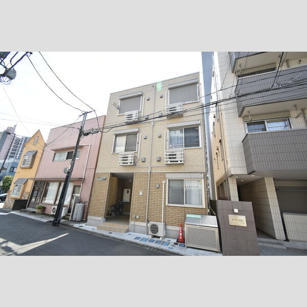 ラ フランス髙梨の外観画像