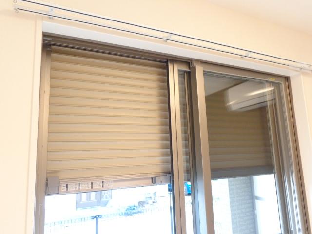 ルミウス 窓シャッター
