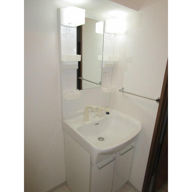 グランドゥール安藤 内観