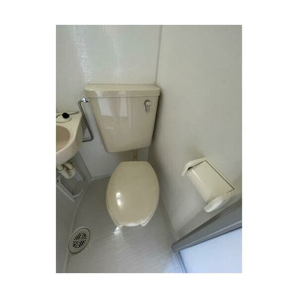 エステートピア11205号室 トイレ