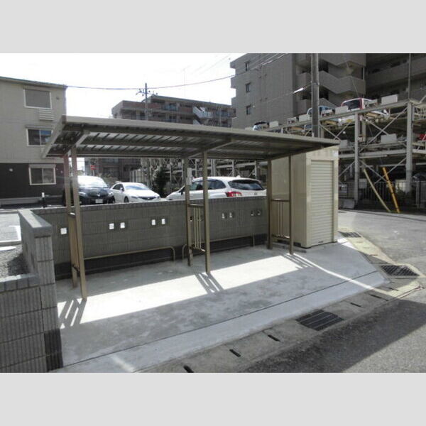 エスペランサAB 駐輪場
