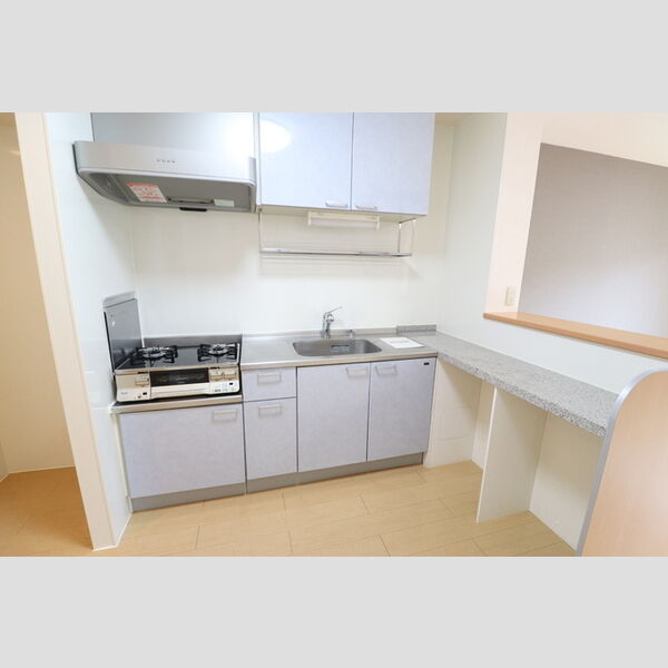 リビングタウン鍵山　C キッチン(コンロつき)