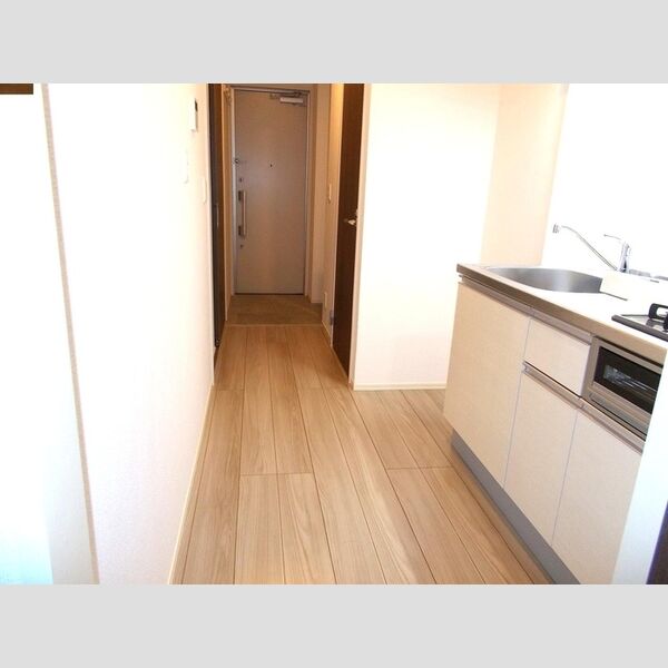 クレインリング丸山台303号室 キッチン2.5帖