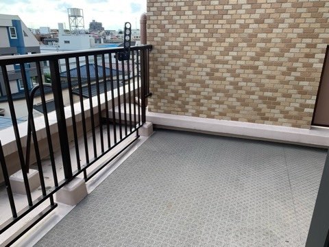 フェニックス・エルミタージュ バルコニー