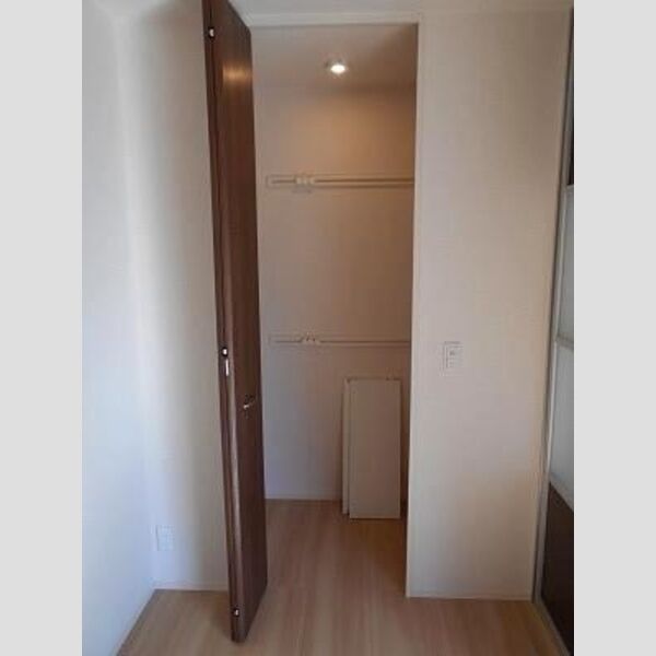 コート　エム101号室 ♪ウォークインクローゼット♪