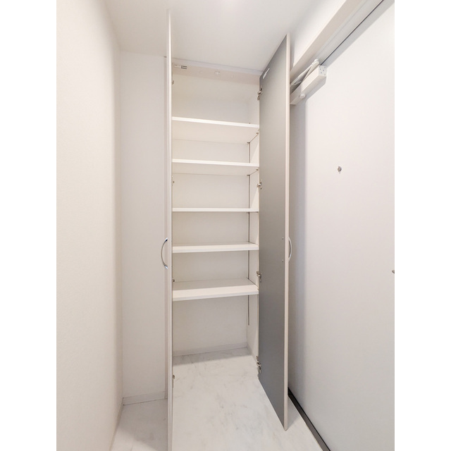 グランパセオ中目黒Ⅱ 内観