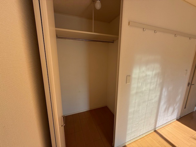 ルミエールA棟 収納