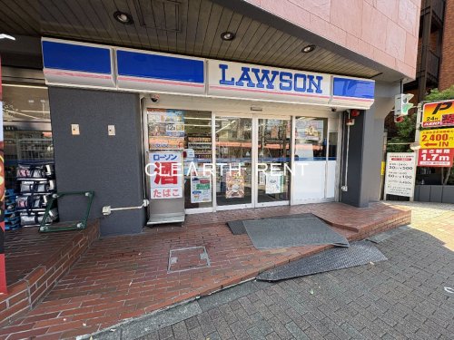 コンシェリア目黒 ＴＨＥ ＲＥＳＩＤＥＮＣＥ4階 【コンビニエンスストア】ローソン 下目黒一丁目店まで300ｍ