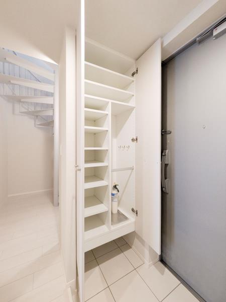 Ｂｒｉｌｌｉａ　ｉｓｔ　東雲キャナルコート4階 リビング