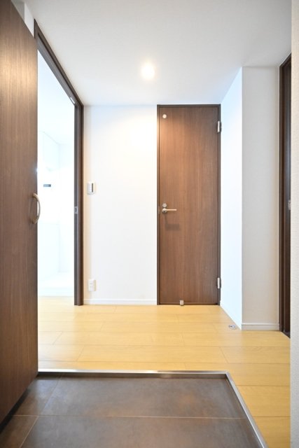 ＫＩ－ＦＬＡＴ永福町1階 玄関