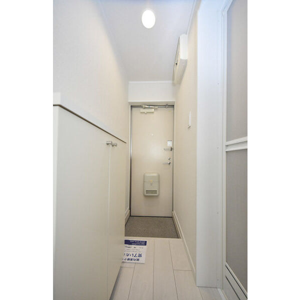 G.Aヒルズ小田2丁目　A棟0202号室 玄関