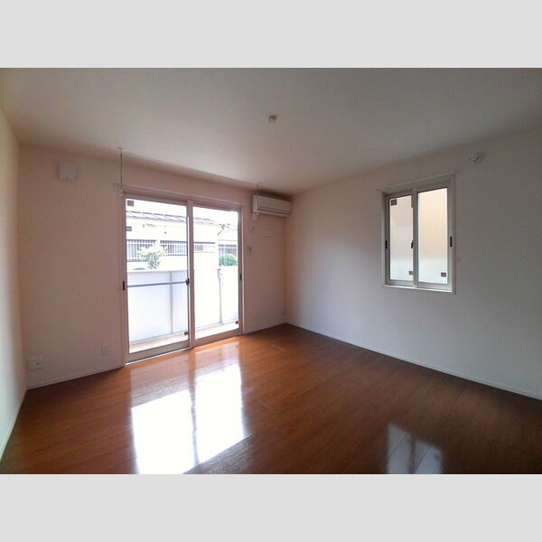 ル レーヴ 13帖のリビング